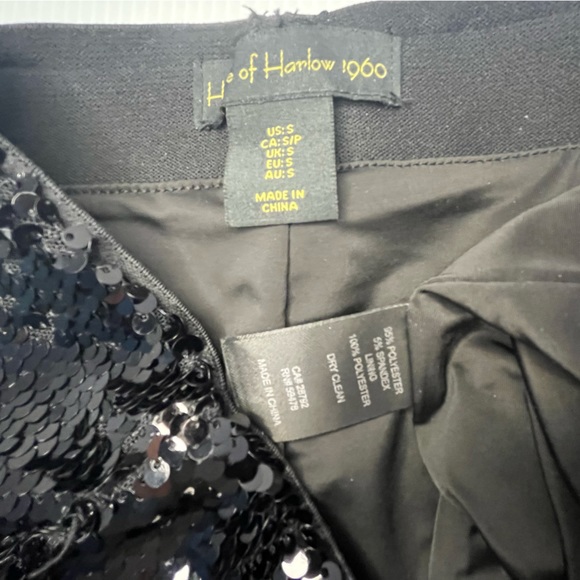 House of Harlow 1960 2 pc Sequenced Stretch pull-on Pant & Sateen Cropped Top - Picture 14 of 15